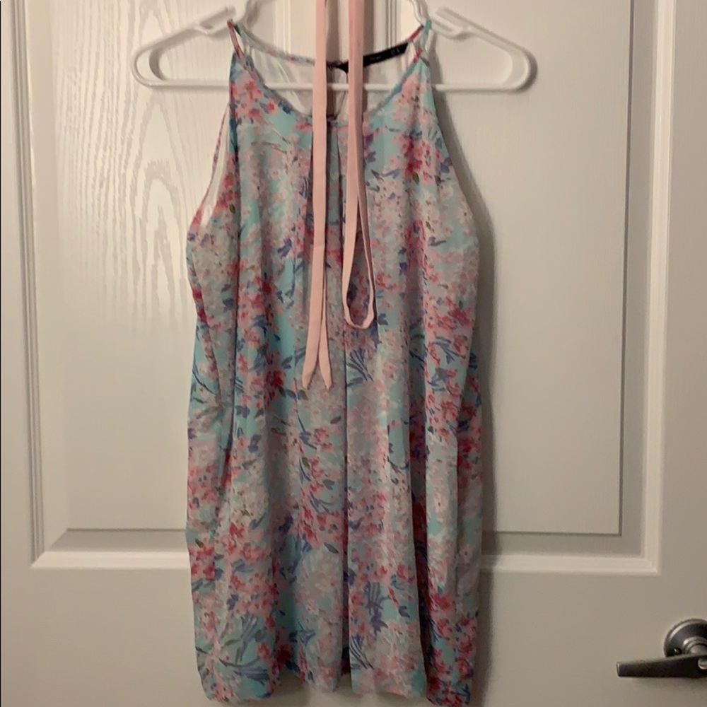 Brand new sleeveless top